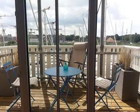 Liegeplatz Am Yachthafen Lägenhet Greifswald