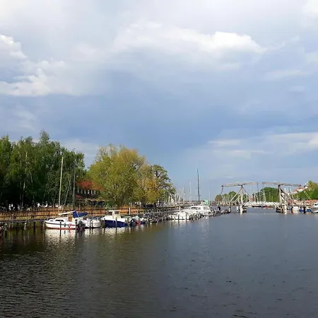 Liegeplatz Am Yachthafen Greifswald
