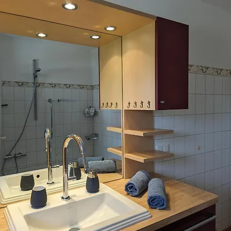 Liegeplatz Am Yachthafen * Greifswald